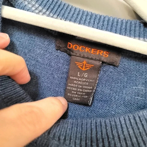 Dockers Blue Vintage inspired Crewneck Sweater Size Large - Picture 4 of 5